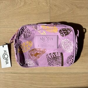 Aloha Collection Le Tour Crossbody bag